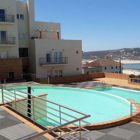 Pé na Praia da Foz Foz do Arelho Esterno foto